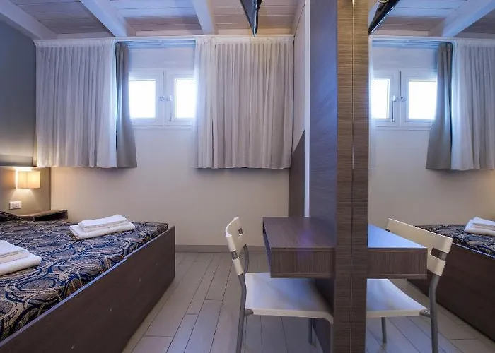 Aquila Azzurra Hotel 3*