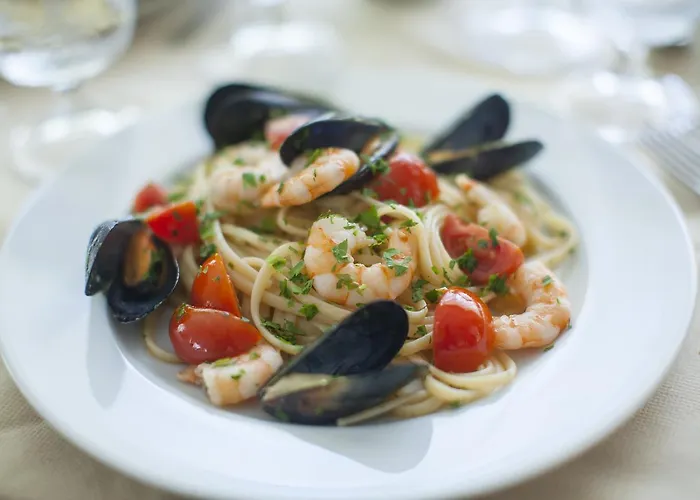 Aquila Azzurra Hotel 3*