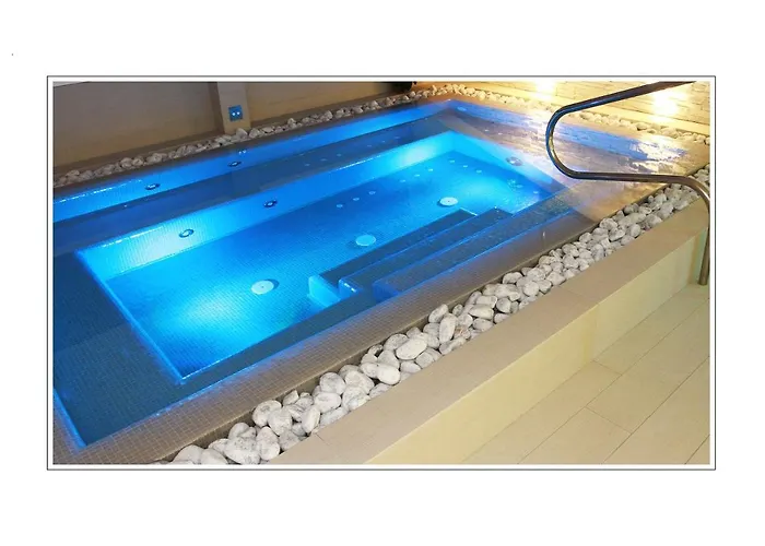 Aquila Azzurra Hotel 3*